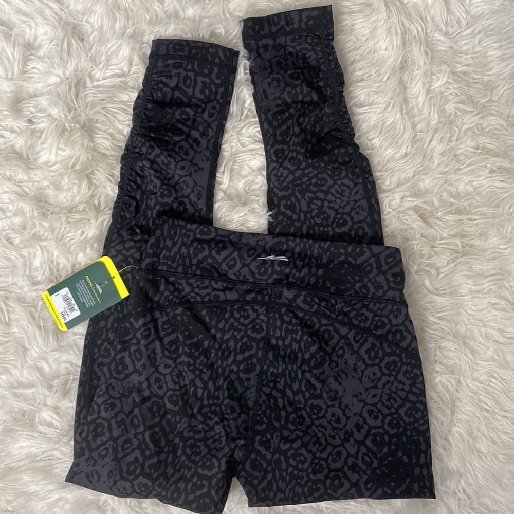 PROPEL BASS ENGINEERED BLACK AND GRAY LEGGINGS